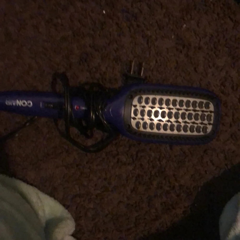 STRAIGHT - Picture 1 of 3